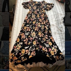 Beautiful maternity dress